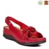 Червени дамски кожени сандали на малка платформа 21391-4