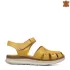 Жълти дамски равни сандали със затворени пръсти 21400-7