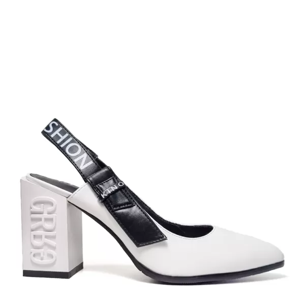 Бели дамски сандали Eliza с широк ток 24106-2