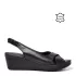 Черни дамски сандали от естествена кожа с малка платформа 24108-1