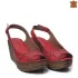 Червени дамски сандали от естествена кожа на платформа 24117-4