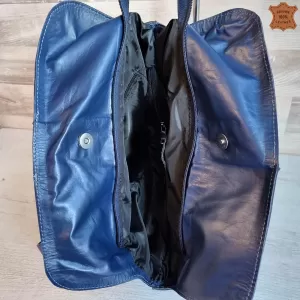 Голяма дамска чанта от естествена кожа в син цвят ...