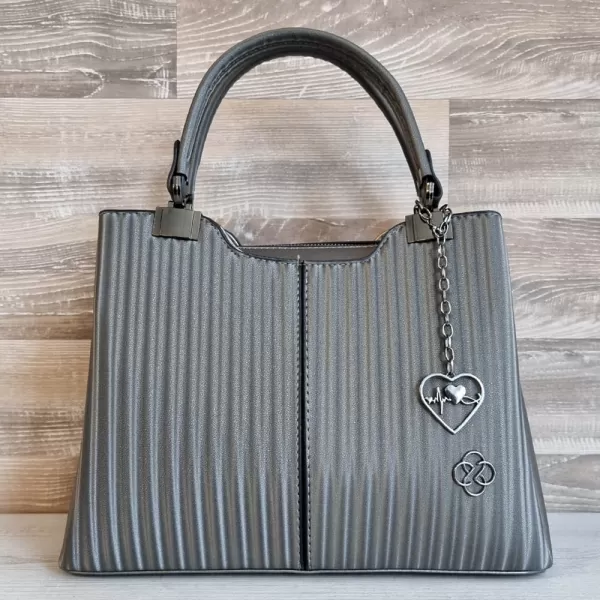 Сива дамска елегантна чанта с ефектна 3D еко кожа - 75050-3