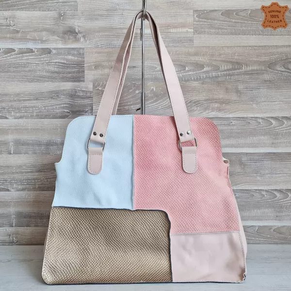 Среден размер кожена дамска чанта в пастелни цветове 75064-11