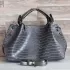 Модерна дамска ежедневна чанта с кроко принт в сиво 75069-3