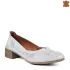 Дамски бели обувки от естествена кожа с токче 21227-2