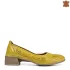 Дамски жълти обувки от естествена кожа с токче 212...