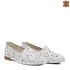 Бели равни дамски обувки от естествена кожа с перфорация 21230-1