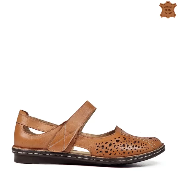 Кафяви ниски дамски летни обувки с велкро лепенка 21299-3