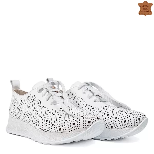 Бели спортни дамски обувки от естествена кожа 21412-1