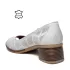 Дамски обувки с отворени пръсти в бяло 24041-2