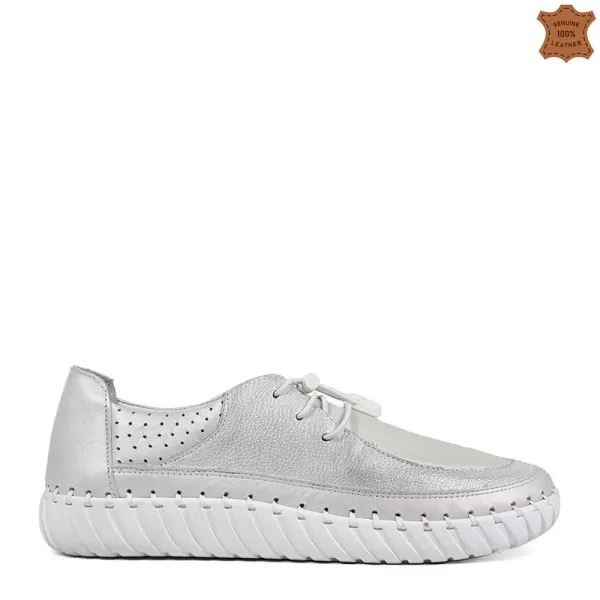 Дамски равни обувки с еластична подметка в бял цвят 21205-2