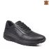 Черни дамски спортни обувки от естествена кожа с връзки 21435-1