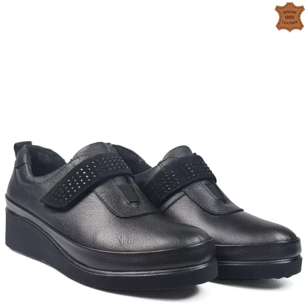 Дамски обувки от естествена кожа в черен цвят 21440-1