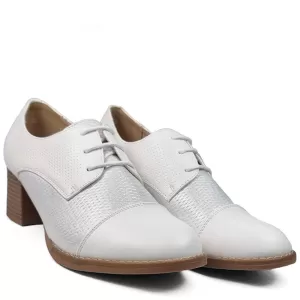 Бели дамски обувки с връзки на среден ток 21449-2...