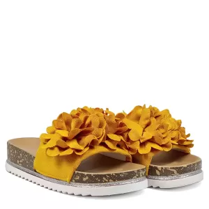 Равни дамски ежедневни чехли с цветя в жълт цвят 2...