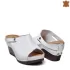 Бели дамски чехли от естествена кожа с платформа 24171-3