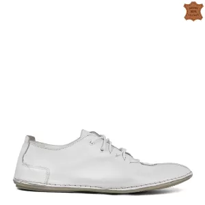 Кожени мъжки пролетно-летни обувки с връзки в бял цвят 13245-2