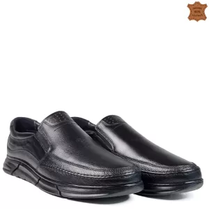 Мъжки ежедневни обувки с ластици в черно 13261-1...